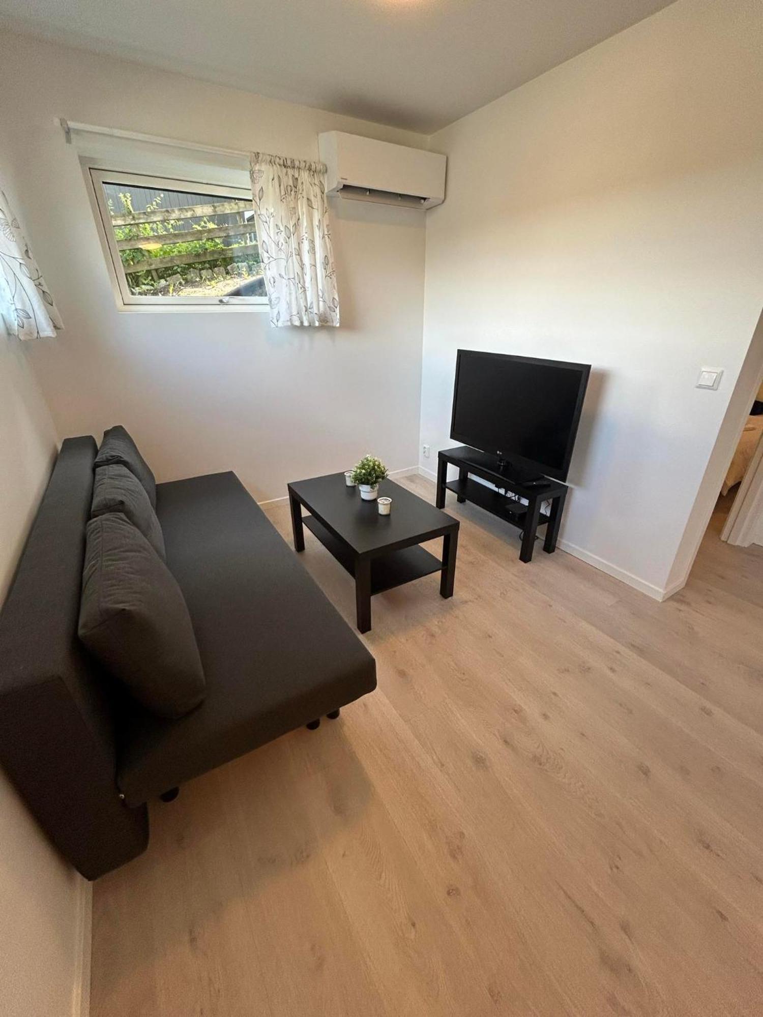 Temis Apartment, Private New 1 Bed Room And 1 Living Room With Sofa Bad And Lagre Kitchen, Share With Nobody Oslo Luaran gambar